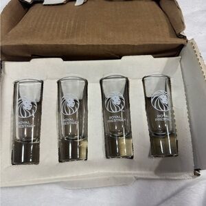 Royal Prestige Set 4 Shot Glasses
